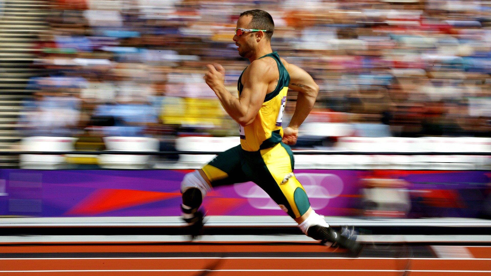 F1赛车赛场焦点！法国队对阵巴西队，爆冷逆转，黑马强势击败劲敌