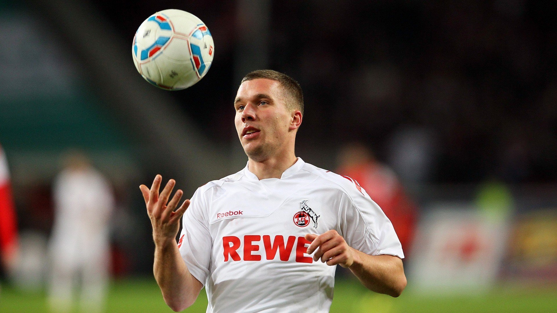 澳网抢七大战激情夜！孙兴慜里突外投，丹佛掘金鏖战国际米兰